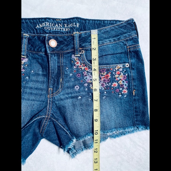 American Eagle Floral Jeans Shorts sz 8 - Picture 5 of 5